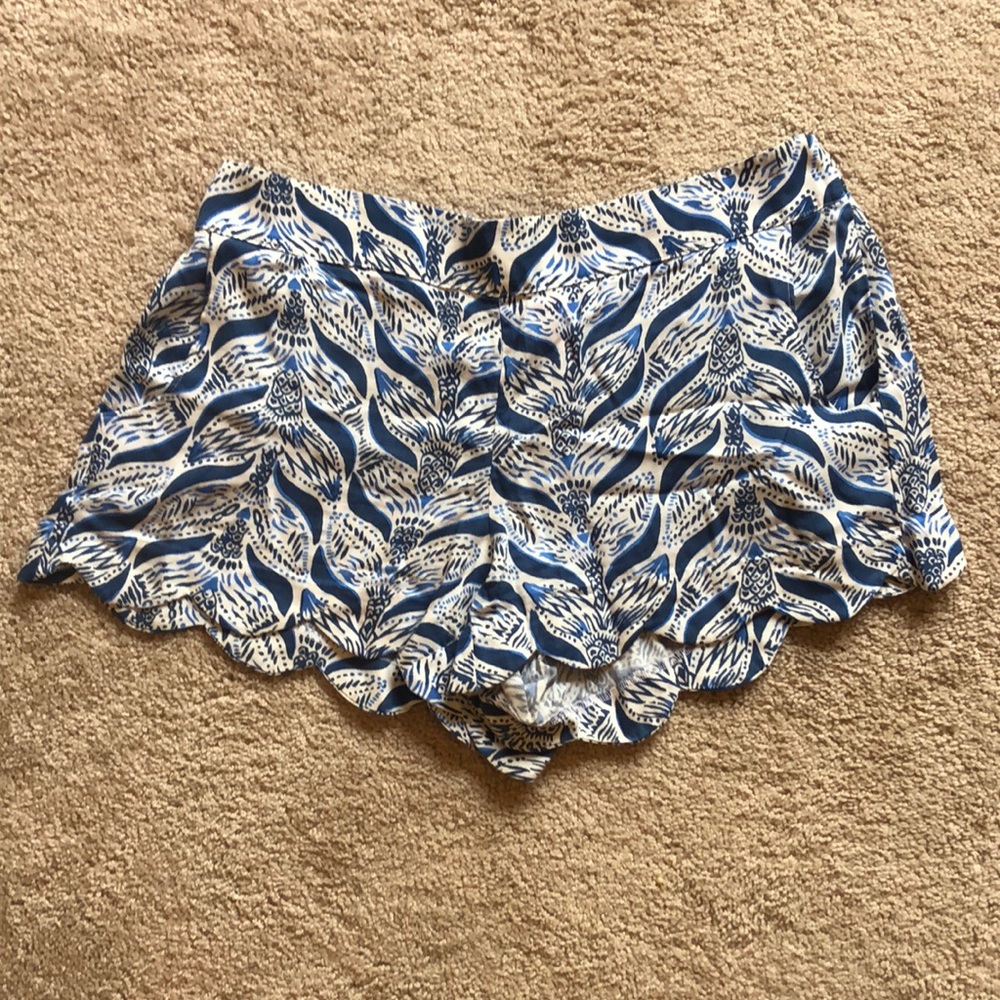 Lilly Pulitzer Scalloped Shorts